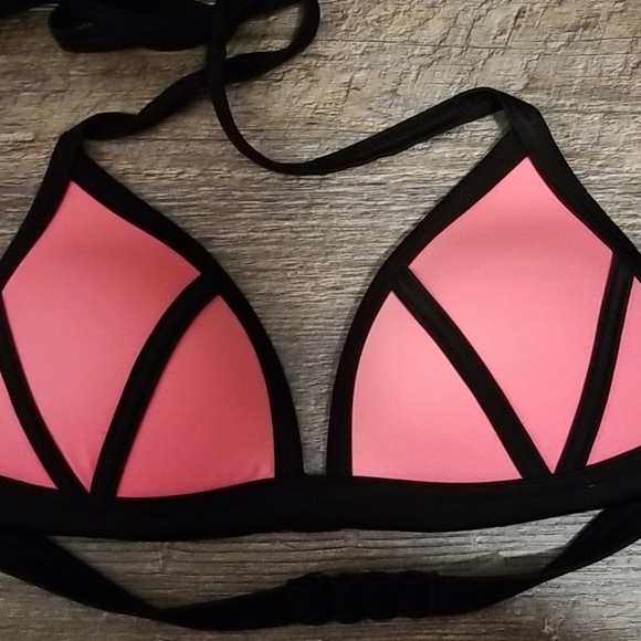 Bikini Top Extra Padding - Picture 9 of 9